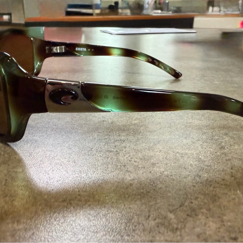 Costa Isabela Shiny Seagrass with Amber lenses Sunglasses with Case - Picture 5 of 8